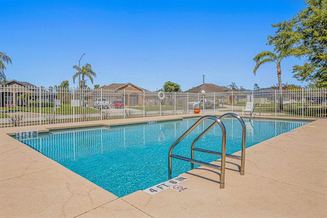 141 Long Pine Drive, Other Florida, FL 32725