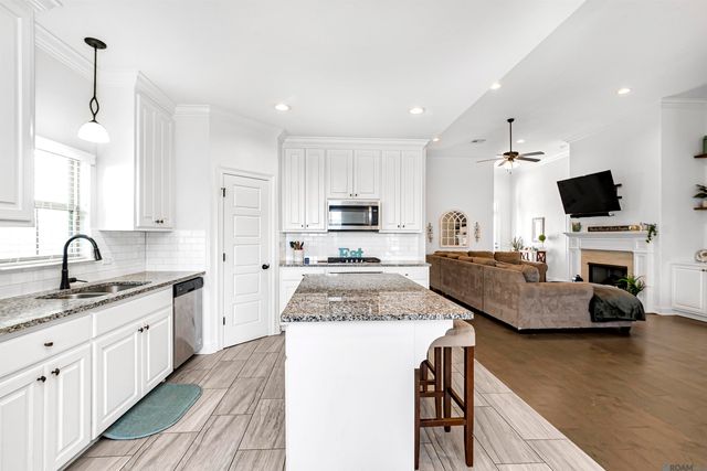 39356 Ironwood Ave, Prairieville, LA 70769