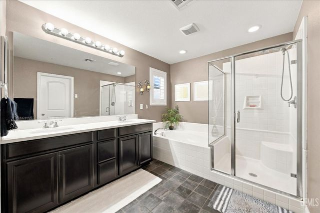 15640 Marcella Court, Bakersfield, CA 93314
