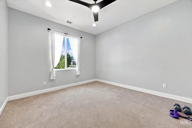 15640 Marcella Court, Bakersfield, CA 93314