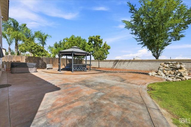 15640 Marcella Court, Bakersfield, CA 93314
