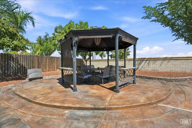 15640 Marcella Court, Bakersfield, CA 93314