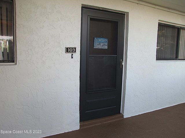 3060 N Atlantic Avenue 103, Cocoa Beach, FL 32931