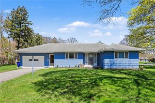220 Ellington Road, Greece, NY 14616