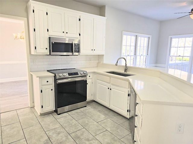 2287 Birch Hollow Trail, Lawrenceville, GA 30043