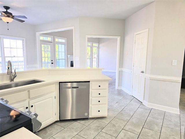 2287 Birch Hollow Trail, Lawrenceville, GA 30043