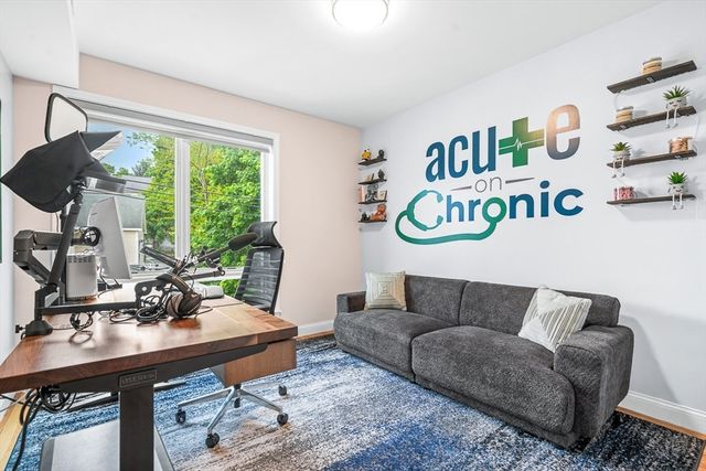 15 Guild St 302, Boston, MA 02119
