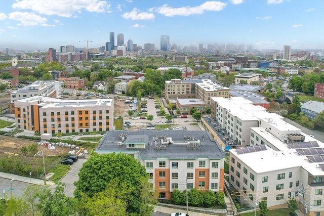 15 Guild St 302, Boston, MA 02119