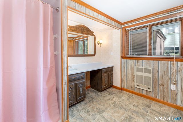 18 Overlook Drive, East Haddam, CT 06423