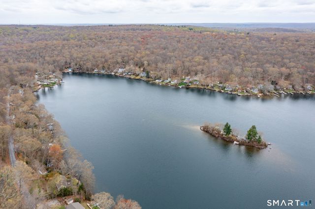 18 Overlook Drive, East Haddam, CT 06423