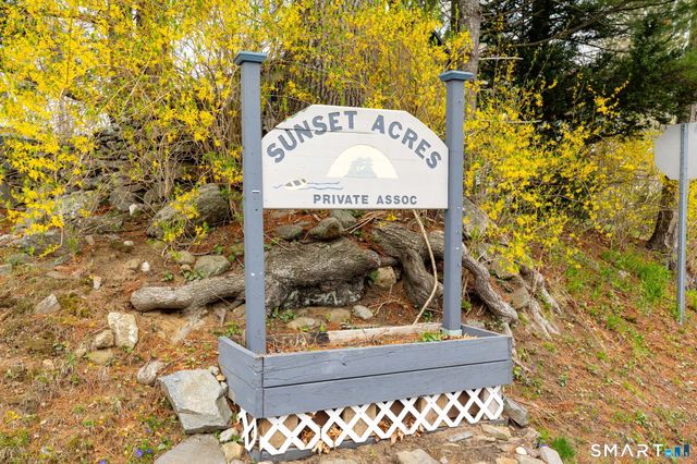18 Overlook Drive, East Haddam, CT 06423