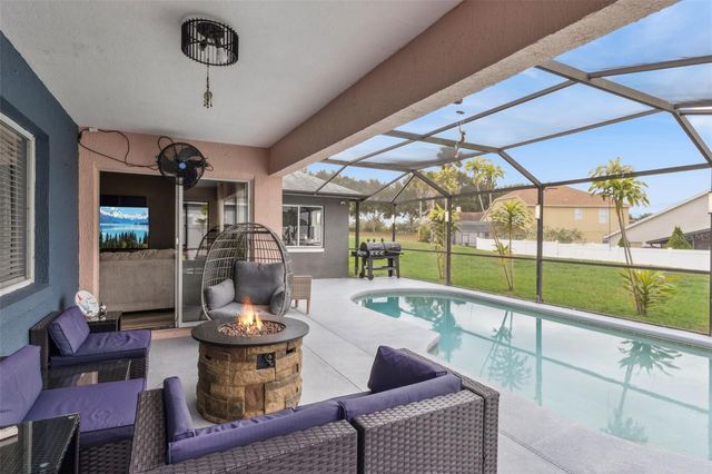 916 HILLCREST DRIVE, Davenport, FL 33897