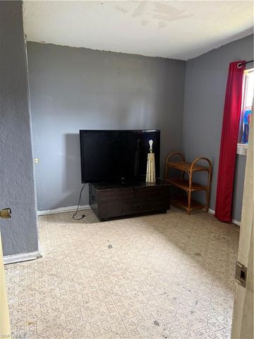 308 Vermont WAY, Lehigh Acres, FL 33936