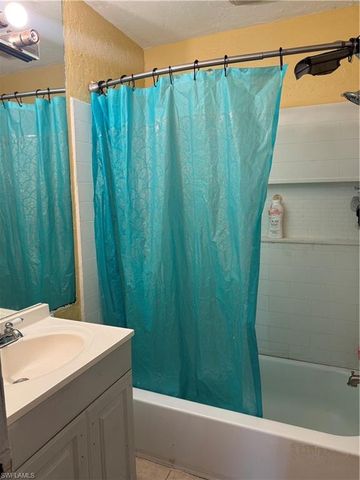 308 Vermont WAY, Lehigh Acres, FL 33936