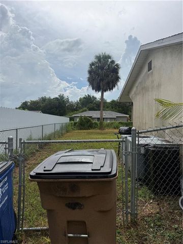 308 Vermont WAY, Lehigh Acres, FL 33936