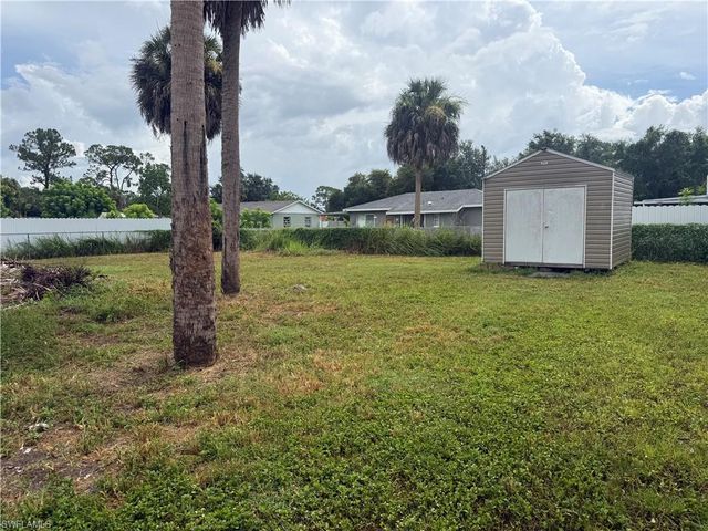 308 Vermont WAY, Lehigh Acres, FL 33936