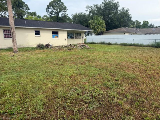 308 Vermont WAY, Lehigh Acres, FL 33936