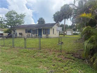 308 Vermont WAY, Lehigh Acres, FL 33936