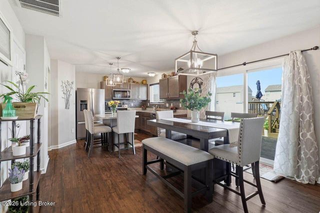 11116 Remembrance Ln, Louisville, KY 40229