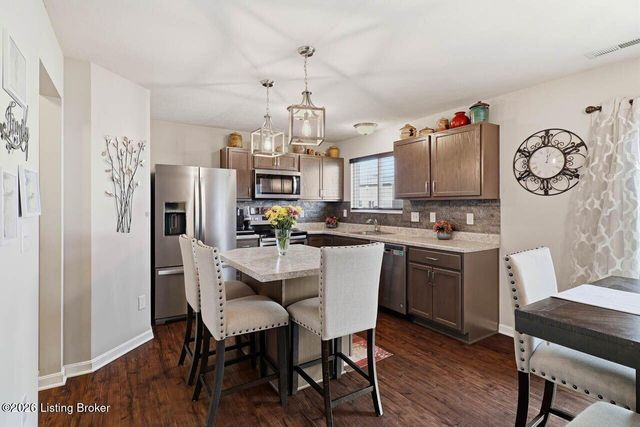 11116 Remembrance Ln, Louisville, KY 40229