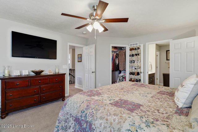 11116 Remembrance Ln, Louisville, KY 40229