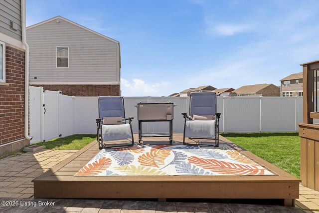 11116 Remembrance Ln, Louisville, KY 40229