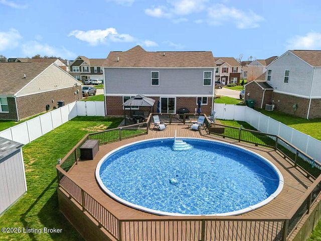 11116 Remembrance Ln, Louisville, KY 40229