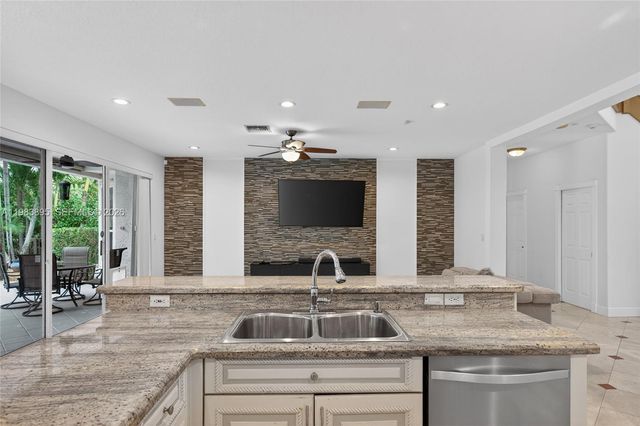 3468 SW 175th Ave, Miramar, FL 33029