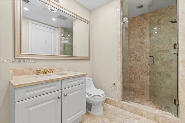 1425 Brickell Ave 44D, Miami, FL 33131