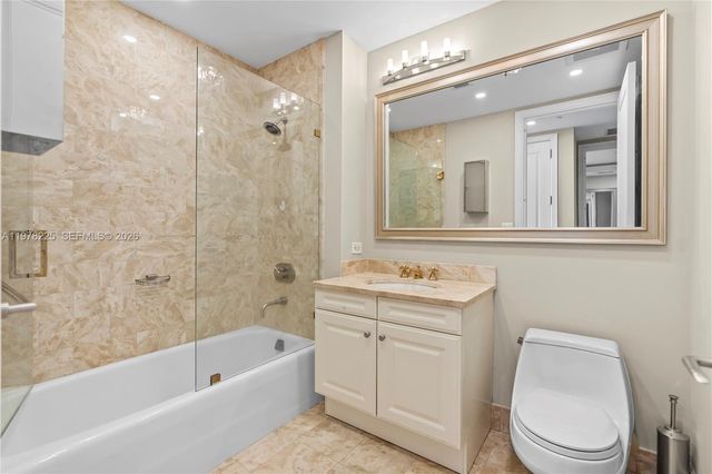 1425 Brickell Ave 44D, Miami, FL 33131