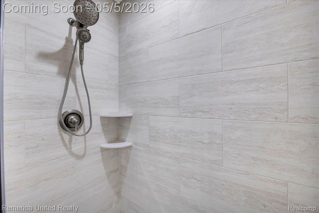4605 Golf View Drive, Genoa Township, MI 48116