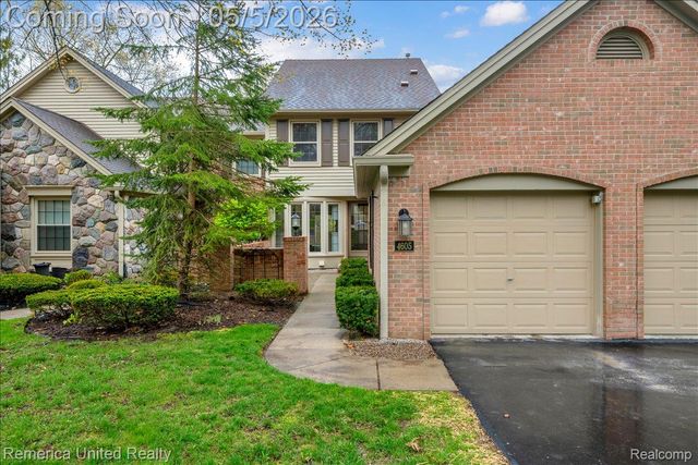 4605 Golf View Drive, Genoa Township, MI 48116