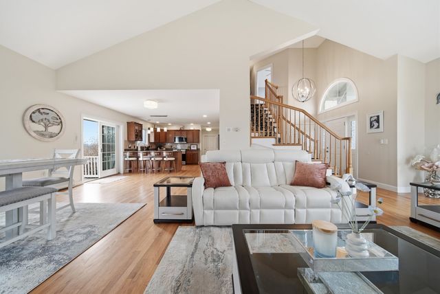 55 Skyline Drive, Sanbornton, NH 03269