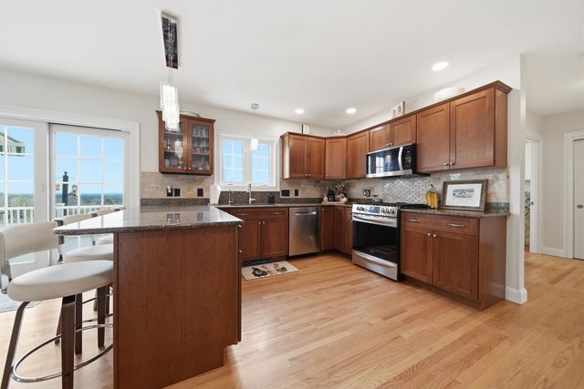 55 Skyline Drive, Sanbornton, NH 03269