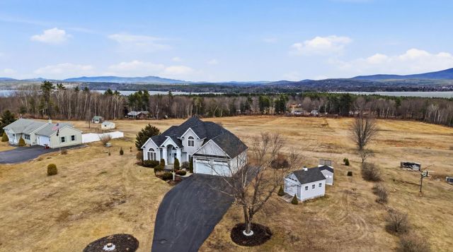 55 Skyline Drive, Sanbornton, NH 03269