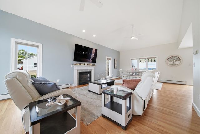 55 Skyline Drive, Sanbornton, NH 03269