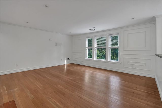 587 Central Avenue, Johnston, RI 02919
