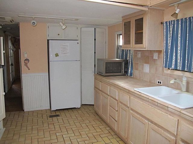 2355 Brommer, Santa Cruz, CA 95062