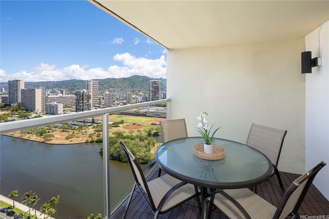 445 Seaside Avenue 2810, Honolulu, HI 96815