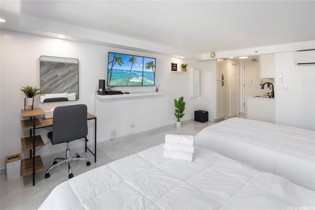 445 Seaside Avenue 2810, Honolulu, HI 96815