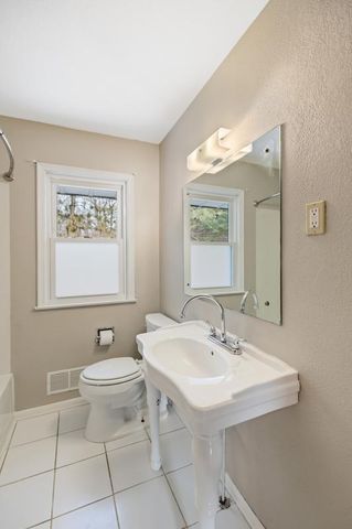 303 Roma Avenue, Roseville, MN 55113