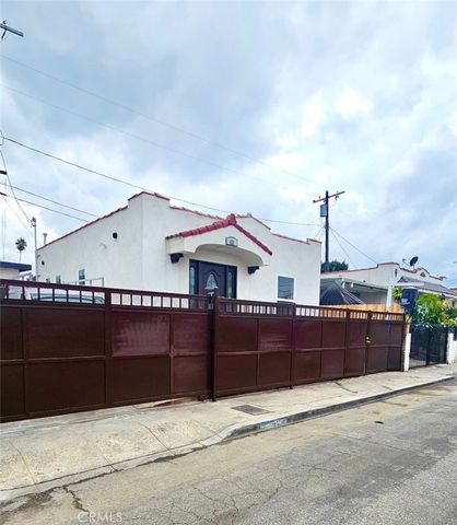 426 W 63rd, Los Angeles, CA 90003