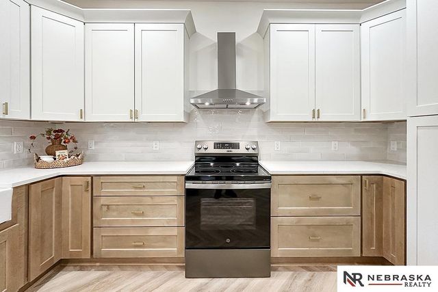 1211 4th Avenue, Plattsmouth, NE 68048