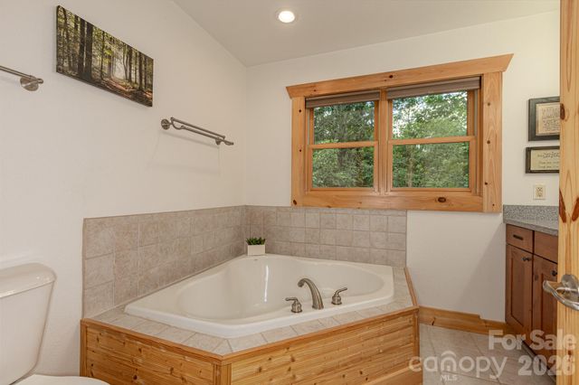68 Woodgate Trail 93, Nebo, NC 28751