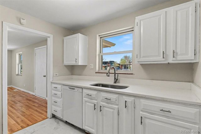 3030 N Glencoe Street, Denver, CO 80207