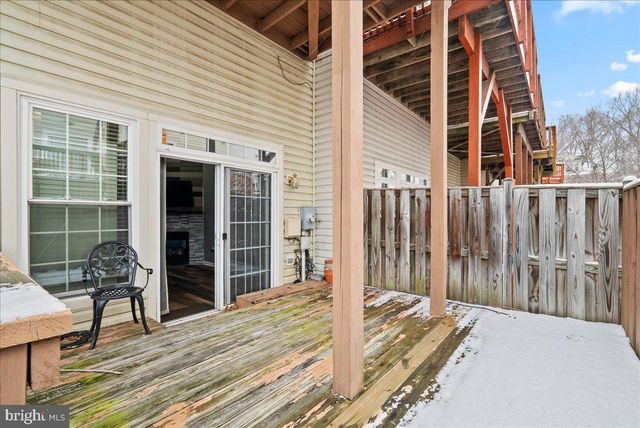 5317 CHIEFTAIN CIR, Alexandria, VA 22312