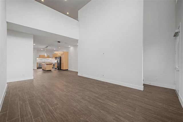 5519 Paraiso Place, Houston, TX 77091