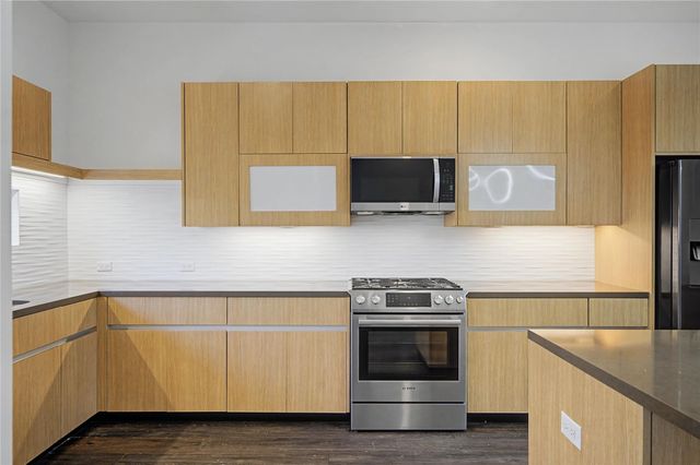 5519 Paraiso Place, Houston, TX 77091