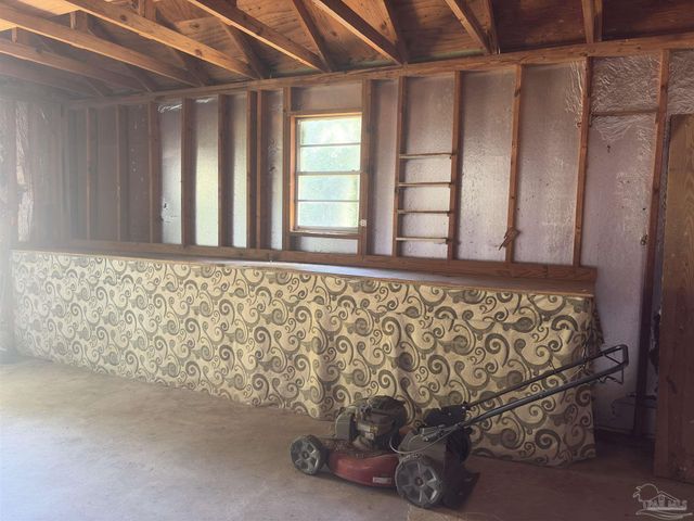 7113 Dale St, Pensacola, FL 32503