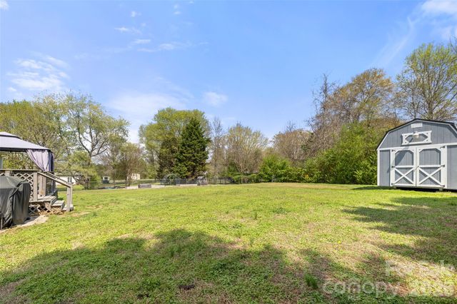 8919 W Meadow Ridge Road, Fort Mill, SC 29707